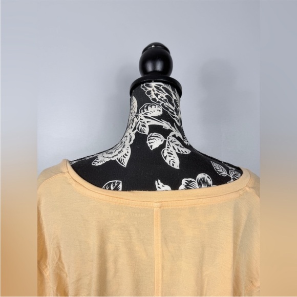 American Eagle orange sherbet loose fit v neck soft & sexy top size medium - Picture 7 of 11
